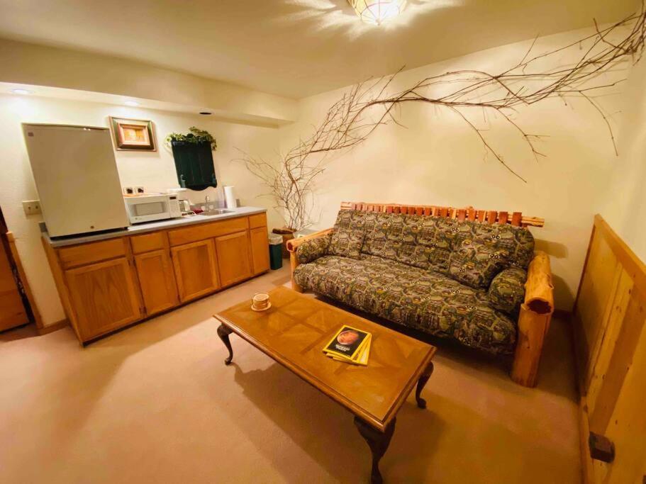יוריקה ספרינגס The Loft At Bear Mountain Log Cabins מראה חיצוני תמונה