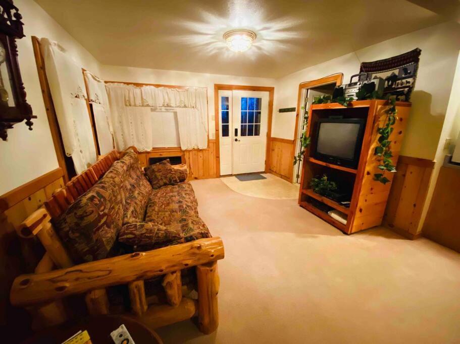 יוריקה ספרינגס The Loft At Bear Mountain Log Cabins מראה חיצוני תמונה